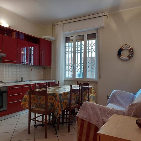 Appartamento [50 metri dal mare] - Free parking e A/C Pietra Ligure Esterno foto