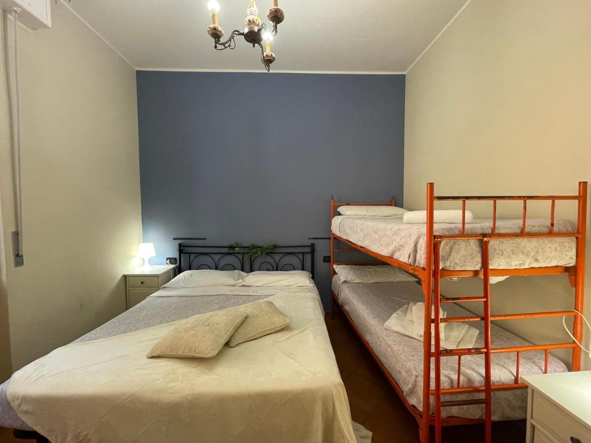 Appartamento [50 metri dal mare] - Free parking e A/C Pietra Ligure Esterno foto