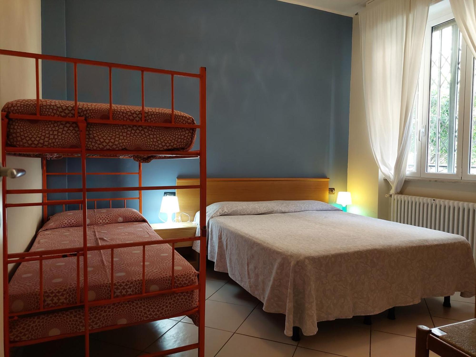 Appartamento [50 metri dal mare] - Free parking e A/C Pietra Ligure Esterno foto